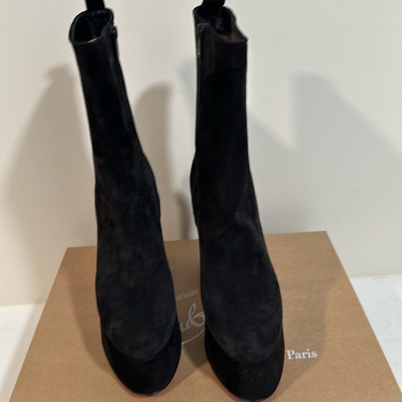 NWB Christian Louboutin Izamayaz suede platform ankle boots size 41 Block Heel - Picture 9 of 14